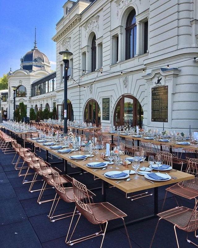 YESS EVENT HIRE - Bútorbérlés